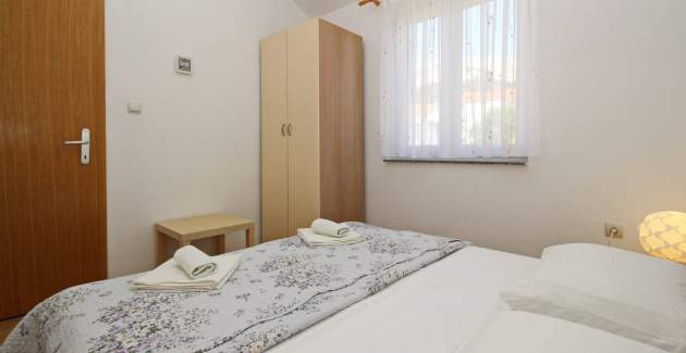 Appartamento Bebek – con balcone e parcheggio