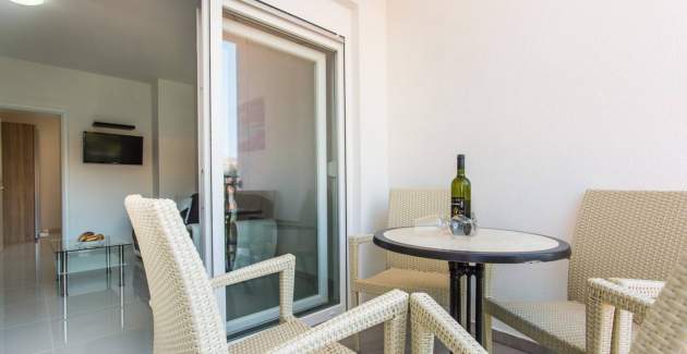 Appartamento moderno Berisha 1 n.3 – con balcone