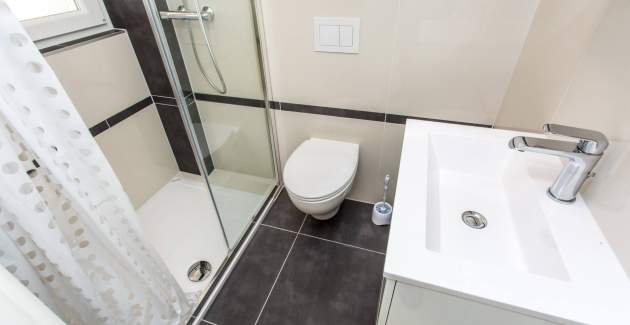 Appartamento monolocale Berisha 1 n.6 – con terrazza coperta