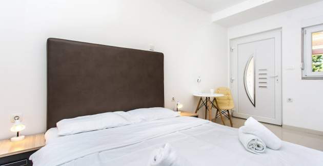 Appartamento monolocale Berisha 1 n.6 – con terrazza coperta