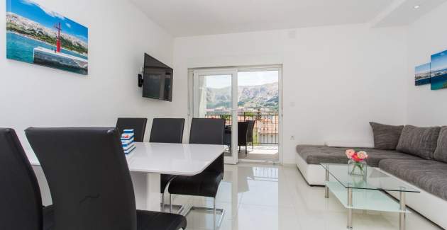 Appartamento moderno Berisha 1 n.5 – con balcone