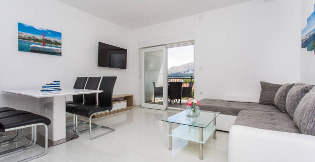 Appartamento moderno Berisha 1 n.5 – con balcone