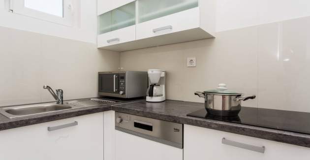 Appartamento moderno Berisha 1 n.5 – con balcone