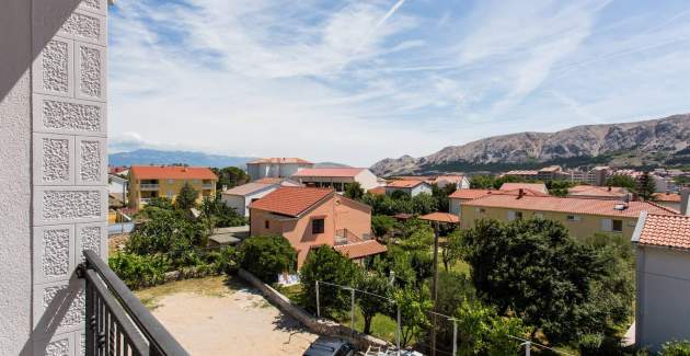 Appartamento moderno Berisha 1 n.5 – con balcone
