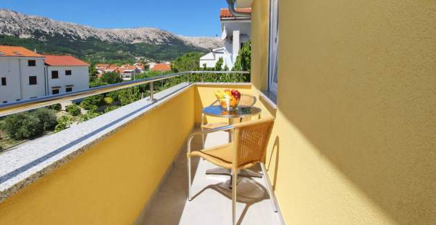 Appartamento Affascinante Brnić n.6 - con balcone e vista mare