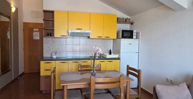 Apartment Brnić Nar. Meer - mit Meerblick, 350 m vom Strand entfernt