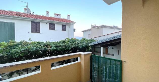 Capic Z2 - appartamento con balcone e posto auto, a 300 m dalla spiaggia