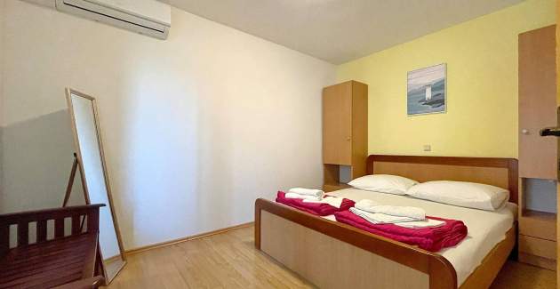 Capic Z3 - appartamento con balcone e posto auto, a 300 m dalla spiaggia