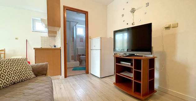 Capic Z4 – Appartamento con balcone e posto auto, a 300 m dalla spiaggia