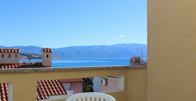 Capic Z6 – Appartamento con balcone e posto auto, a 300 m dalla spiaggia