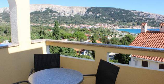 Capic Z7 – Appartamento con balcone e posto auto, a 300 m dalla spiaggia