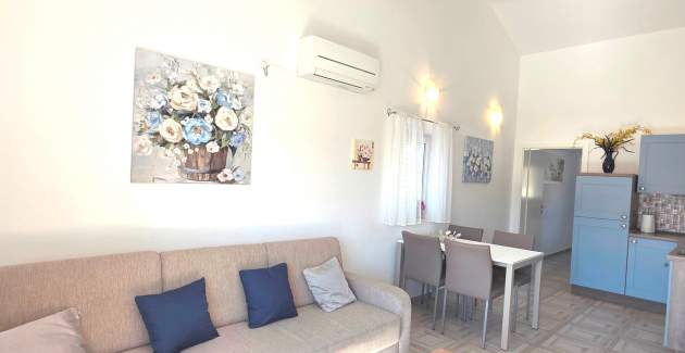 Appartamento Cugalj – con Balcone, al 2. Piano, a 300 m dalla Spiaggia