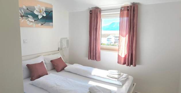 Appartamento Cugalj – con Balcone, al 2. Piano, a 300 m dalla Spiaggia