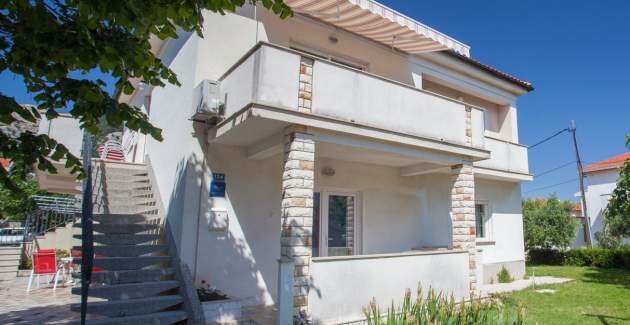 Camera Dekanic n.3 – con mini frigorifero e balcone