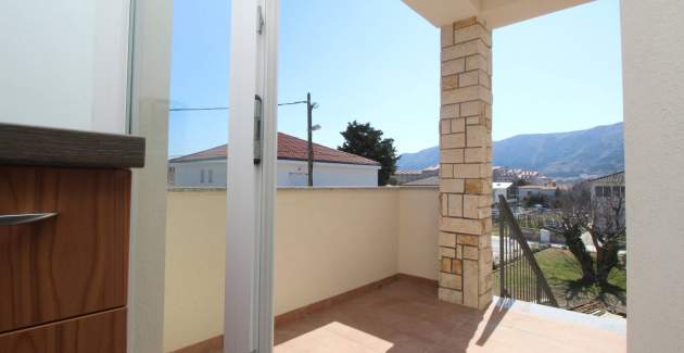 Camera Dekanic n.3 – con mini frigorifero e balcone