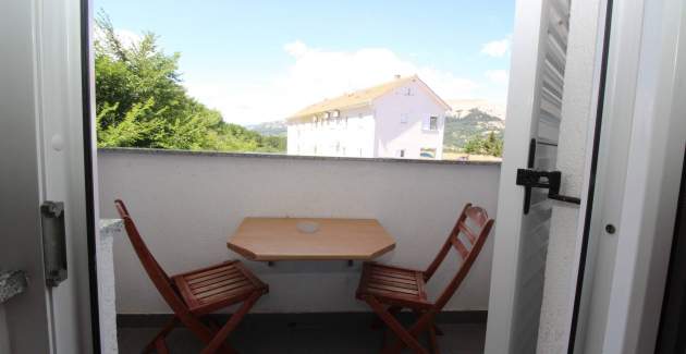 Appartamento Djikic – con Balcone e Parcheggio