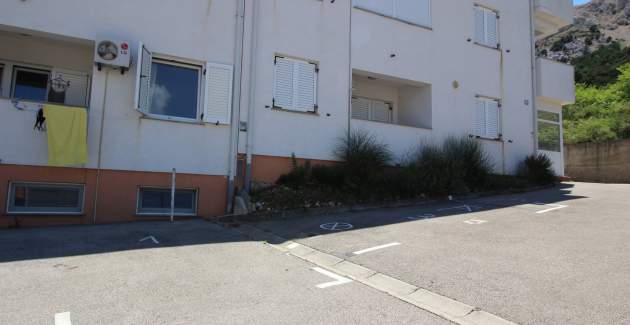 Appartamento Djikic – con Balcone e Parcheggio