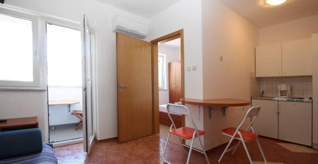 Appartamento Djikic – con Balcone e Parcheggio