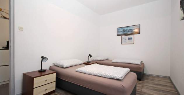 Appartamento Mihaela – 350 m dalla Spiaggia