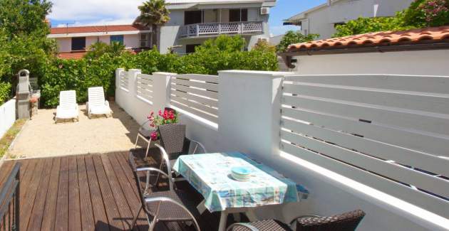 Appartamento Fantov No.1 – con Terrazza, a 250 m dalla Spiaggia