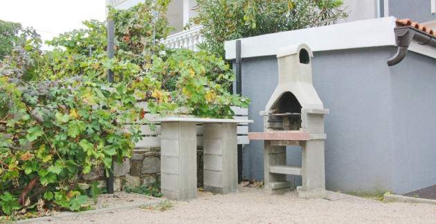 Appartamento Fantov No.2 – con Terrazza, a 250 m dalla Spiaggia