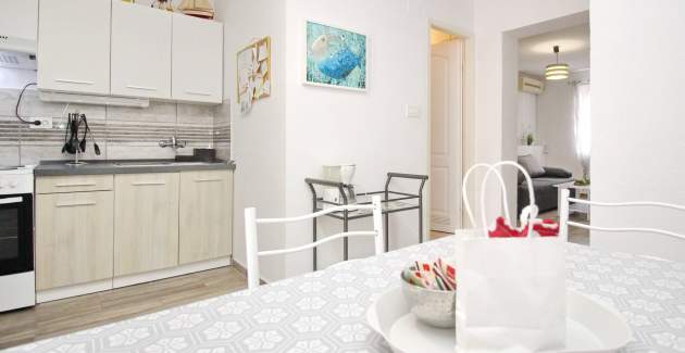 Appartamento Fantov No.2 – con Terrazza, a 250 m dalla Spiaggia