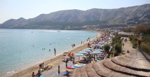 Appartamento Gorica 1 n.4 – con piscina, a 200 m dalla spiaggia