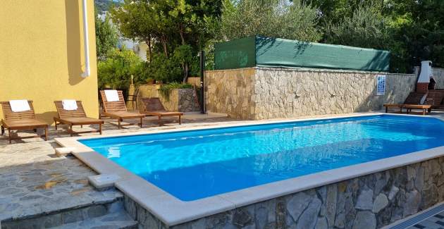 Appartamento Gorica 1 n.9 – con piscina, a 200 m dalla spiaggia
