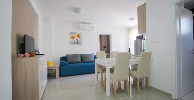 Appartamento Gorica 1 n.1 – con piscina, a 200 m dalla spiaggia
