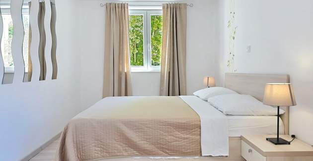 Apartment Gorica 2 No.1 - with Terrace and Pool