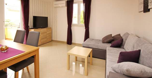 Appartamento Gorica 2 n.1 – con terrazza e piscina