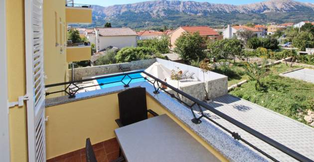 Appartamento Gorica 2 n.5 – con balcone e piscina