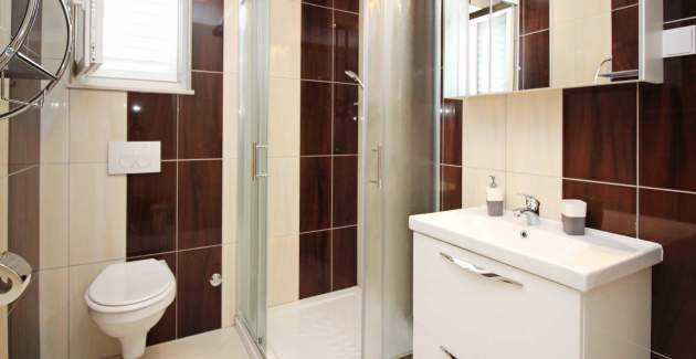 Appartamento Gorica 2 n.5 – con balcone e piscina