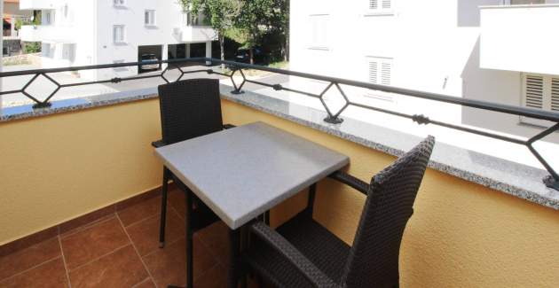 Appartamento Gorica 2 n.6 – con balcone e piscina