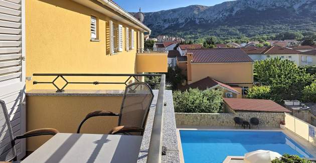 Apartment Gorica 2 Nr.8 – mit Balkon und Pool