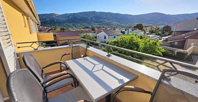 Apartment Gorica 2 Nr.8 – mit Balkon und Pool