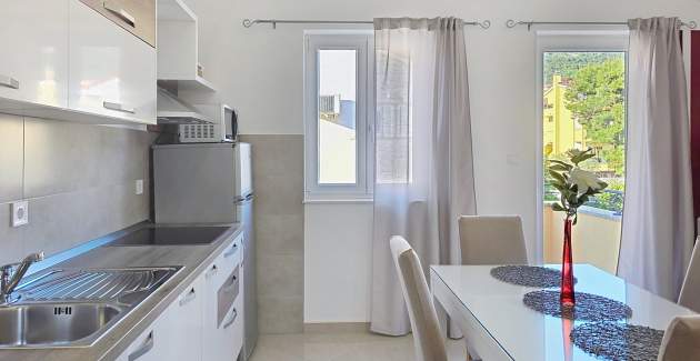 Apartment Gorica 2 Nr.9 – mit Balkon und Pool