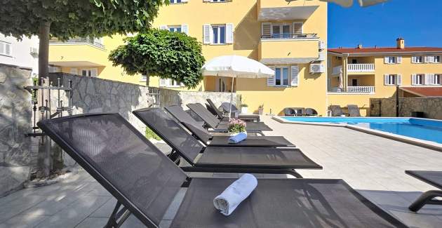 Apartment Gorica 2 Nr.9 – mit Balkon und Pool