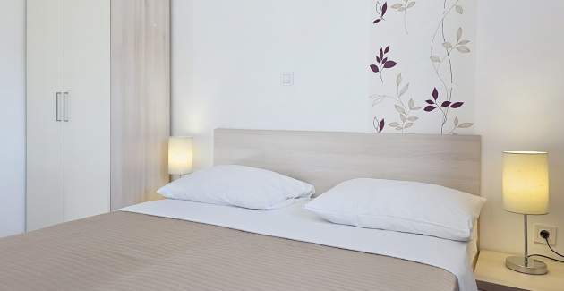 Apartment Gorica 2 Nr.9 – mit Balkon und Pool