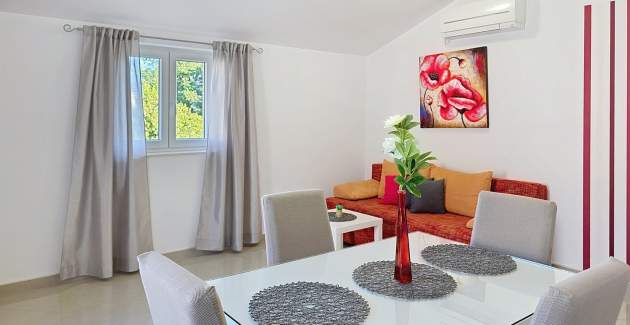 Apartment Gorica 2 Nr.9 – mit Balkon und Pool