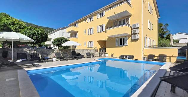 Apartment Gorica 2 Nr.4 – mit Balkon und Pool