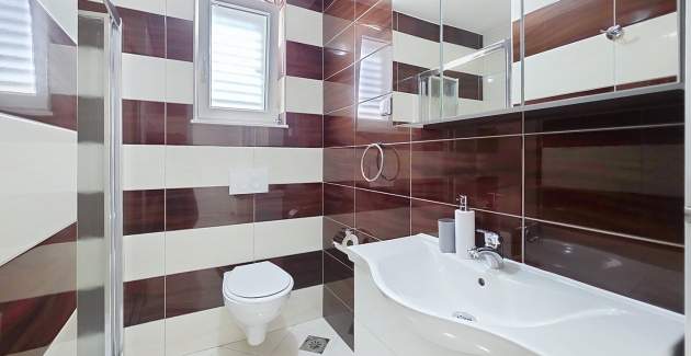Apartment Gorica 2 Nr.4 – mit Balkon und Pool