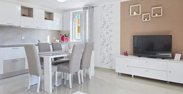 Apartment Gorica 2 Nr.4 – mit Balkon und Pool