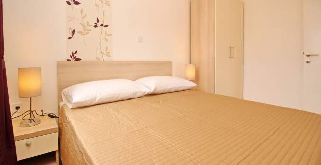 Apartman Gorica 2 br.7 – s balkonom i bazenom