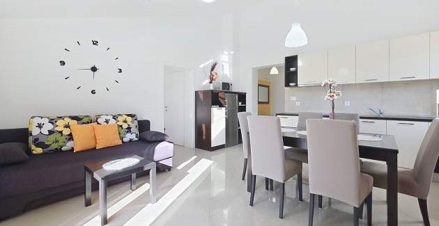 Apartment Gorica 2 Nr.7 – mit Balkon und Pool