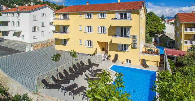 Apartman Gorica 2 br.7 – s balkonom i bazenom