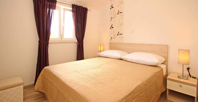 Apartman Gorica 2 br.7 – s balkonom i bazenom