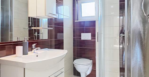 Apartment Gorica 2 Nr.7 – mit Balkon und Pool