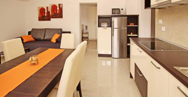 Apartman Gorica 2 br.7 – s balkonom i bazenom