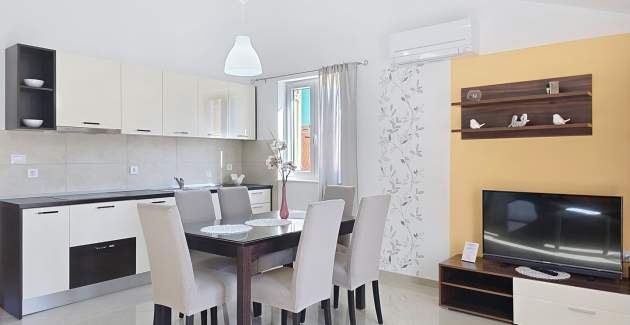 Apartment Gorica 2 Nr.7 – mit Balkon und Pool